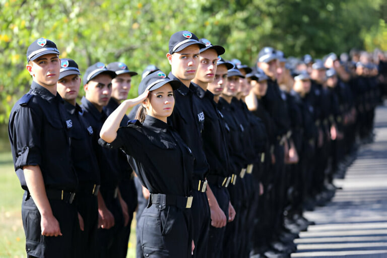 Why Unarmed Security Services Provide Effective Protection for Retail Stores